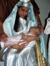 D023 Mary (Julissa) & Jesus (Sara) (45895 bytes)